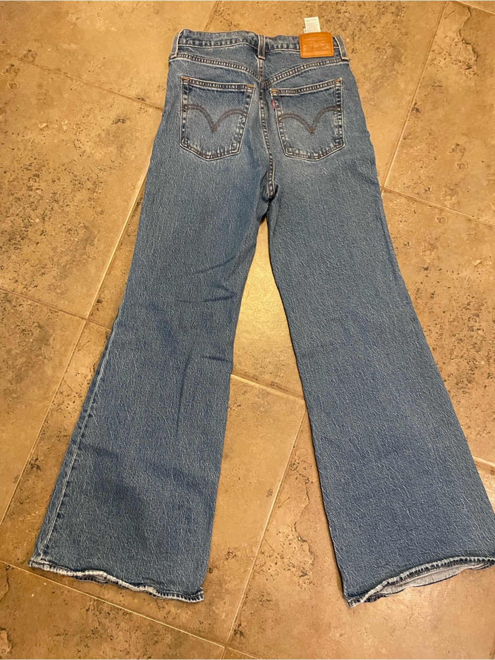Levi's Ribcage Bell - Picture 2 of 6